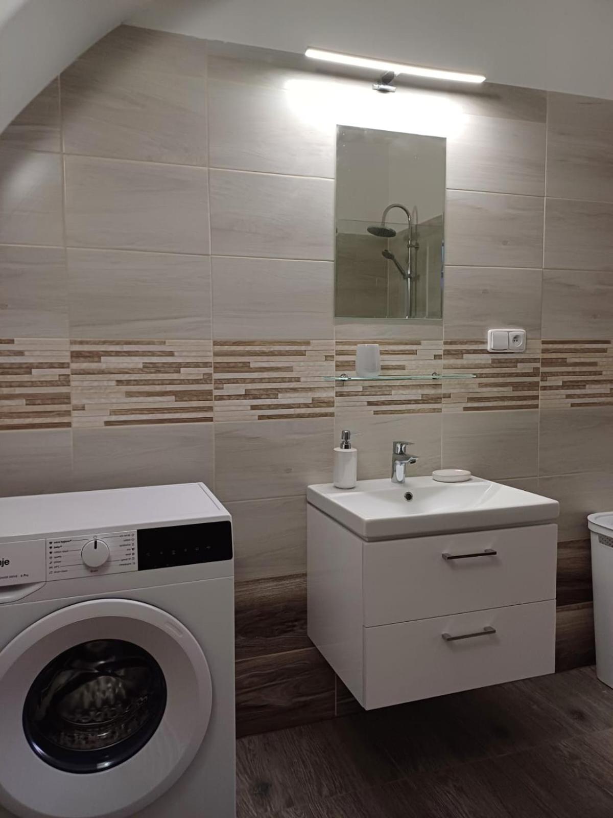 Appartement Martinuv Dvur à Plzeň Extérieur photo