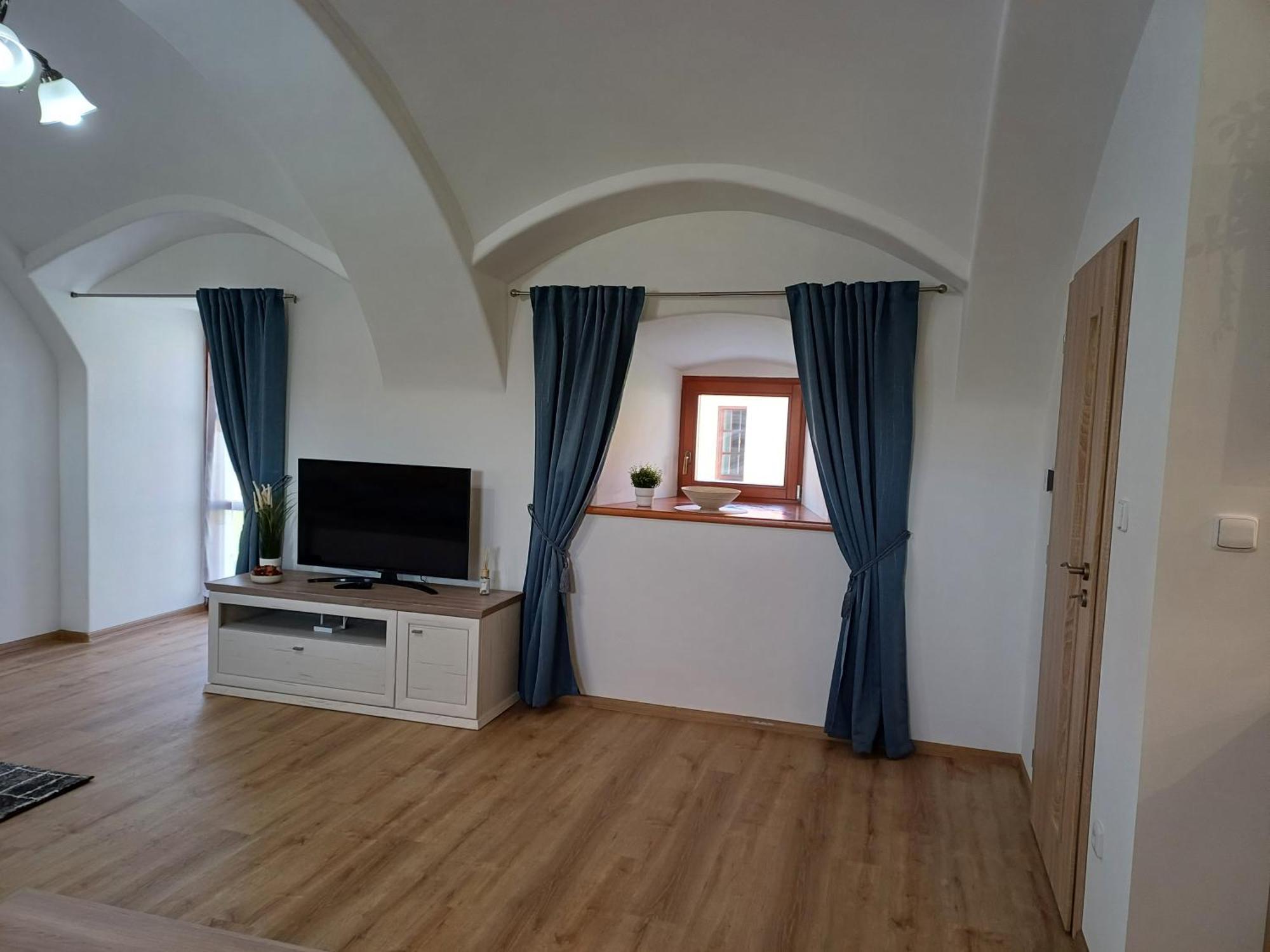 Appartement Martinuv Dvur à Plzeň Extérieur photo